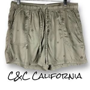 C&C California Star Shorts Patch Pockets Gray Womens Size L